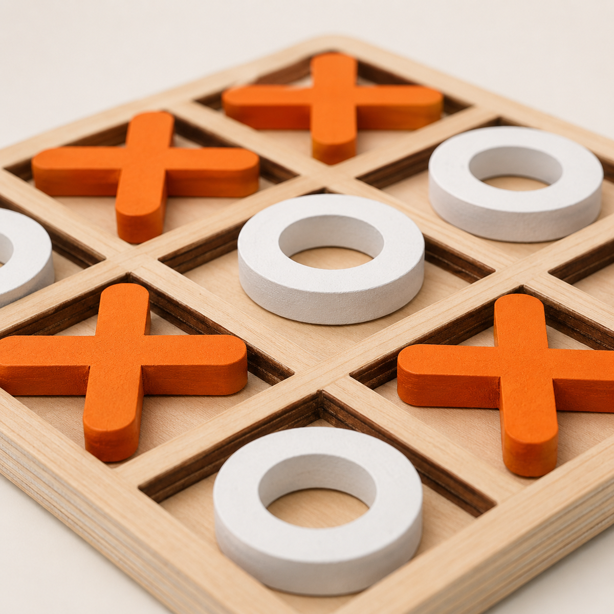 Montessori Tic Tac Toe aus Holz