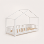 Montessori Hausbett mit Rausfallschutz – 90 × 200 cm